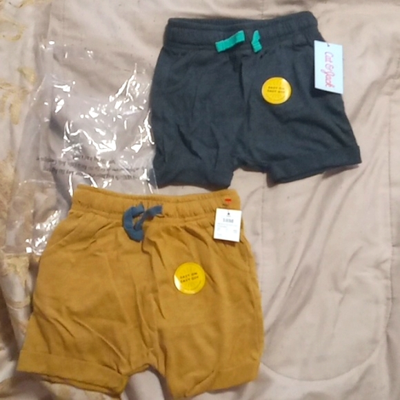 NWT 2 Cat&Jack BabyBoy Shorts - Picture 1 of 7